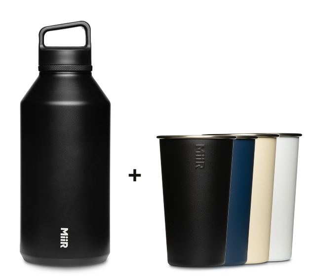 64oz-wm-bottle-4x-pint-cups-c4 64oz-bundle-04.png