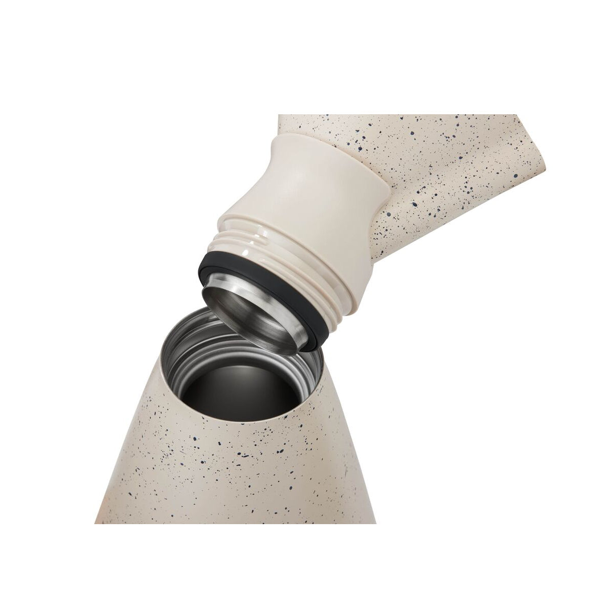 new-standard-carafe-y9 WebPDP-33oz_New_Standard_Carafe_Desert_Tan_Speckle_Studio__CAR1SVOS224_45_Top_Staged.jpg