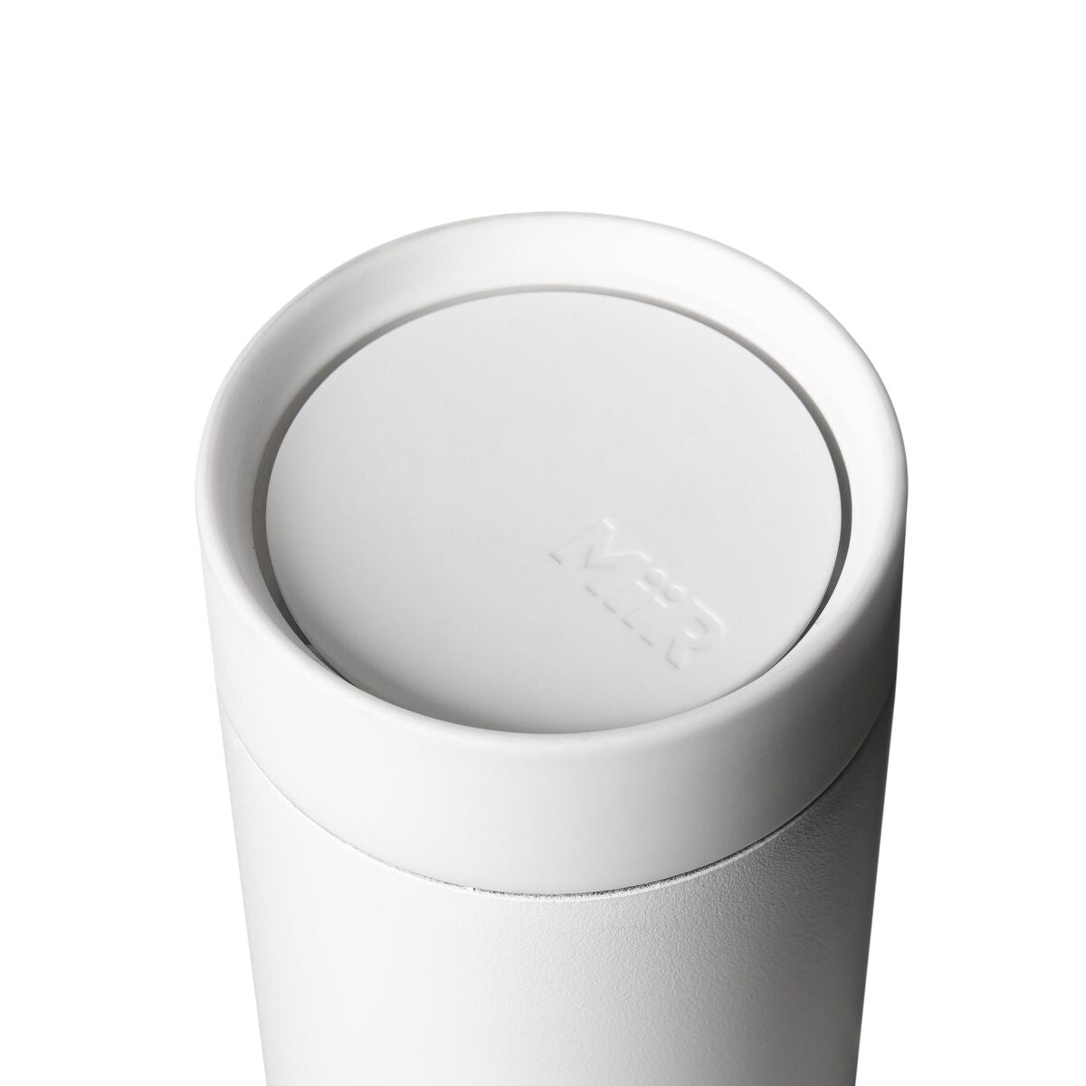 360-lid-j3 WebPDP-360_Lid_White__3602PNWM001_X2Studio_Closeup_Closed.jpg