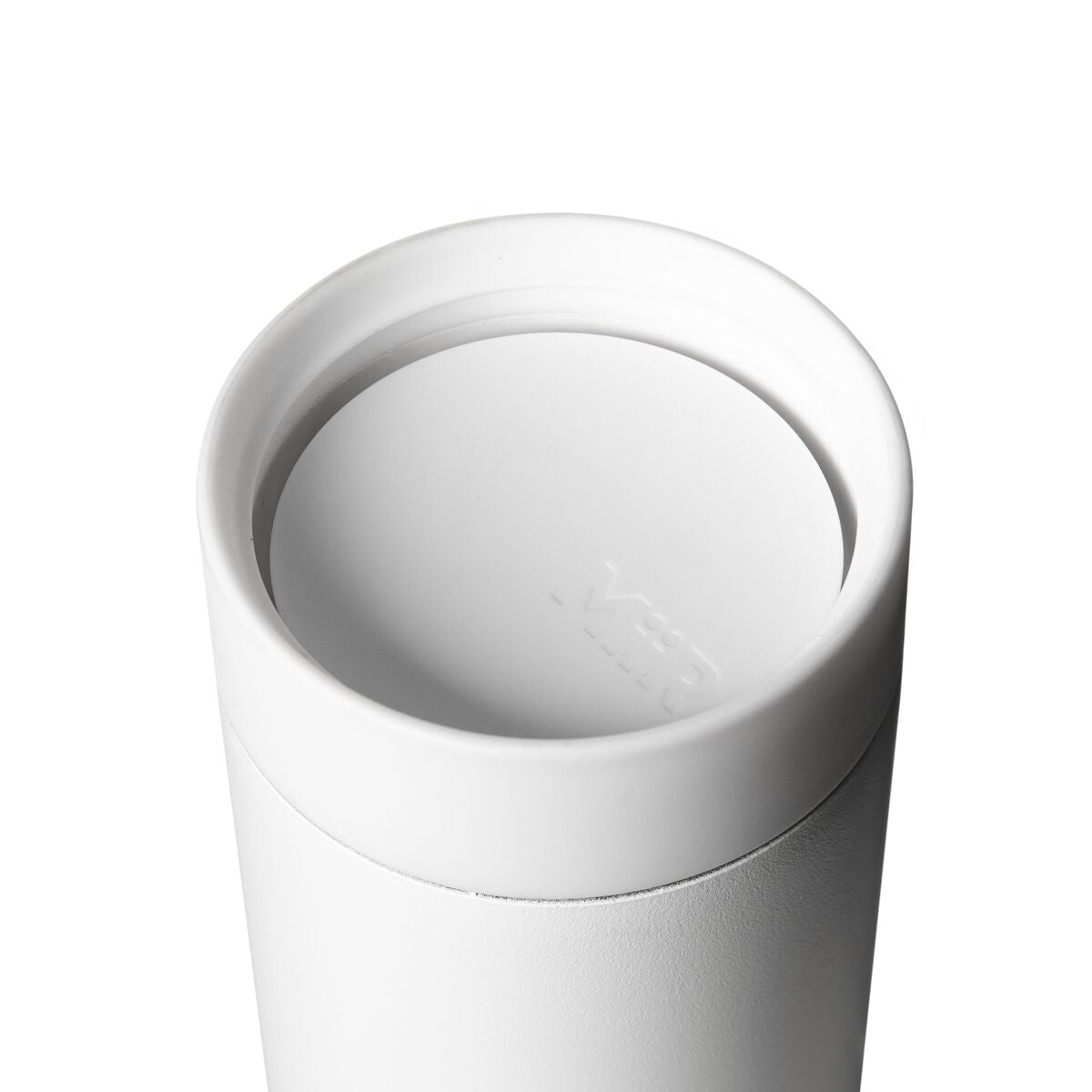 360-lid-j3 WebPDP-360_Lid_White__3602PNWM001_X2Studio_Closeup_Open.jpg