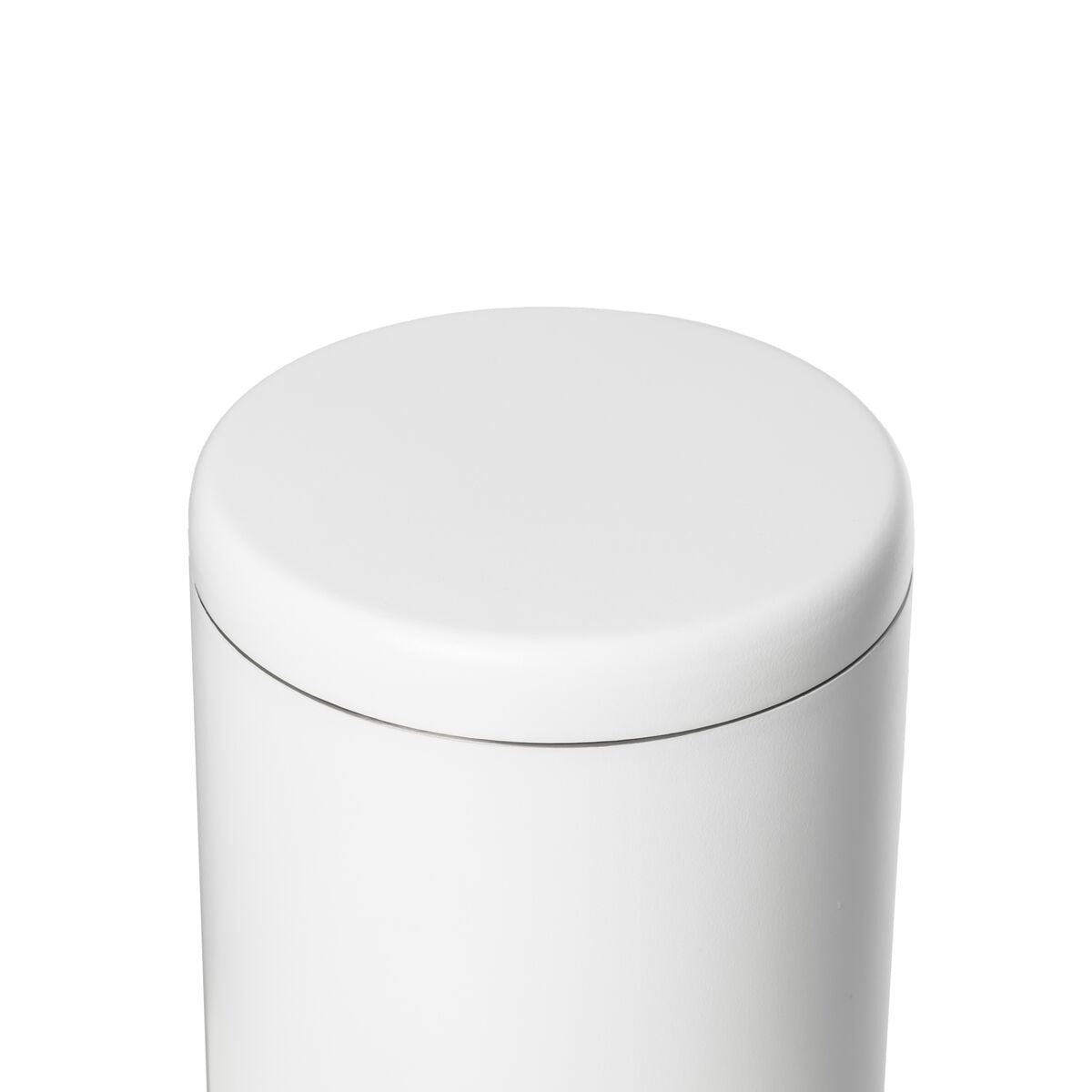 airlock-coffee-canister-u2 WebPDP-Airlock_Coffee_Canister__ACN2SVOS001_White_X2Studio_45_Deg_Lid_On.jpg