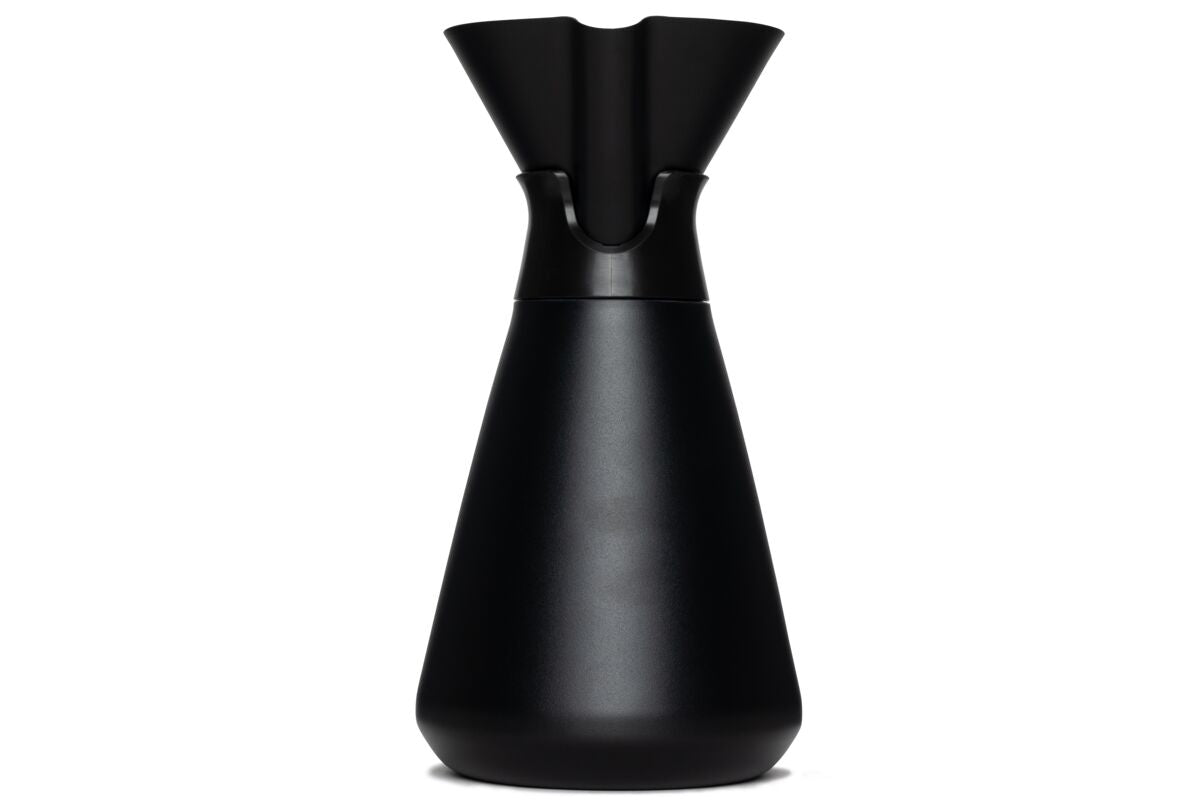 new-standard-carafe-y9 WebPDP-Carafe_Black_Studio_0722_270__CAR1SVOS002.jpg