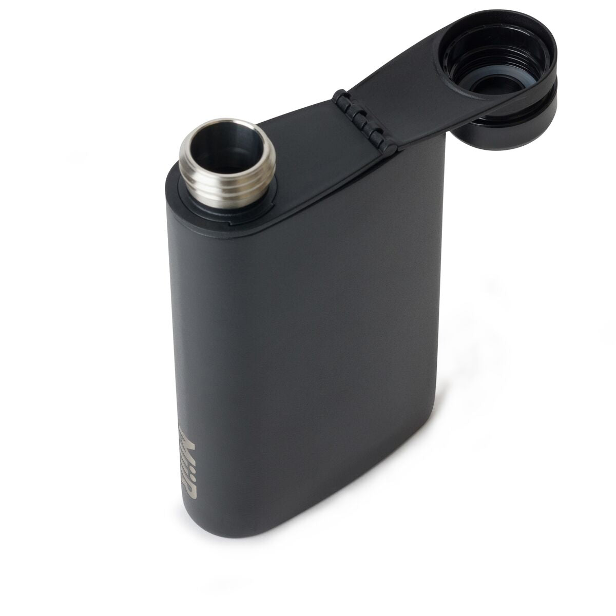 father-s-day-2026-flask-j1 WebPDP-Flask_Black_Studio_1022_45Deg_Open__FLK1SSOS002.jpg