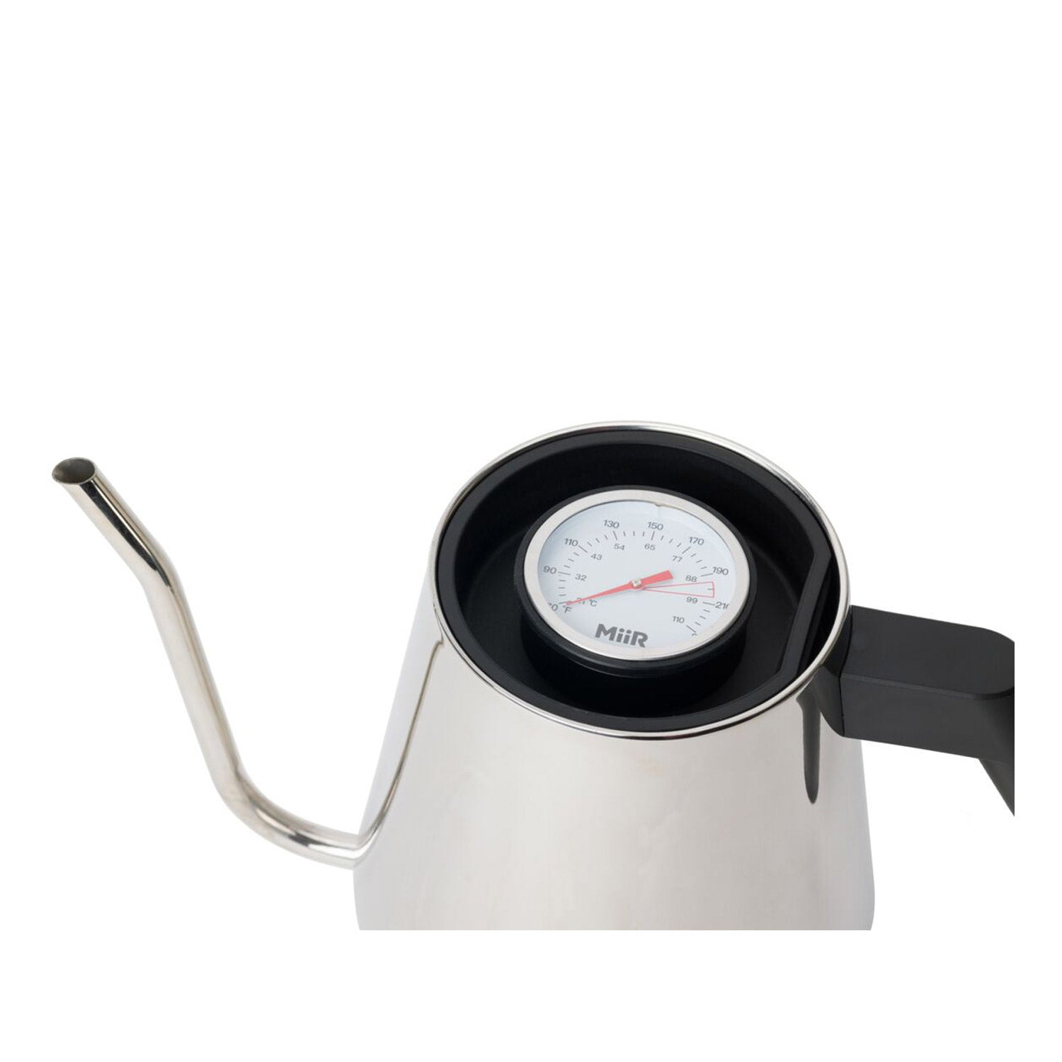 new-standard-pour-over-kettle-o4 WebPDP-Pour_Over_Kettle_Black_Studio_0222_45_Deg_Lid__POK1SNOS005.jpg