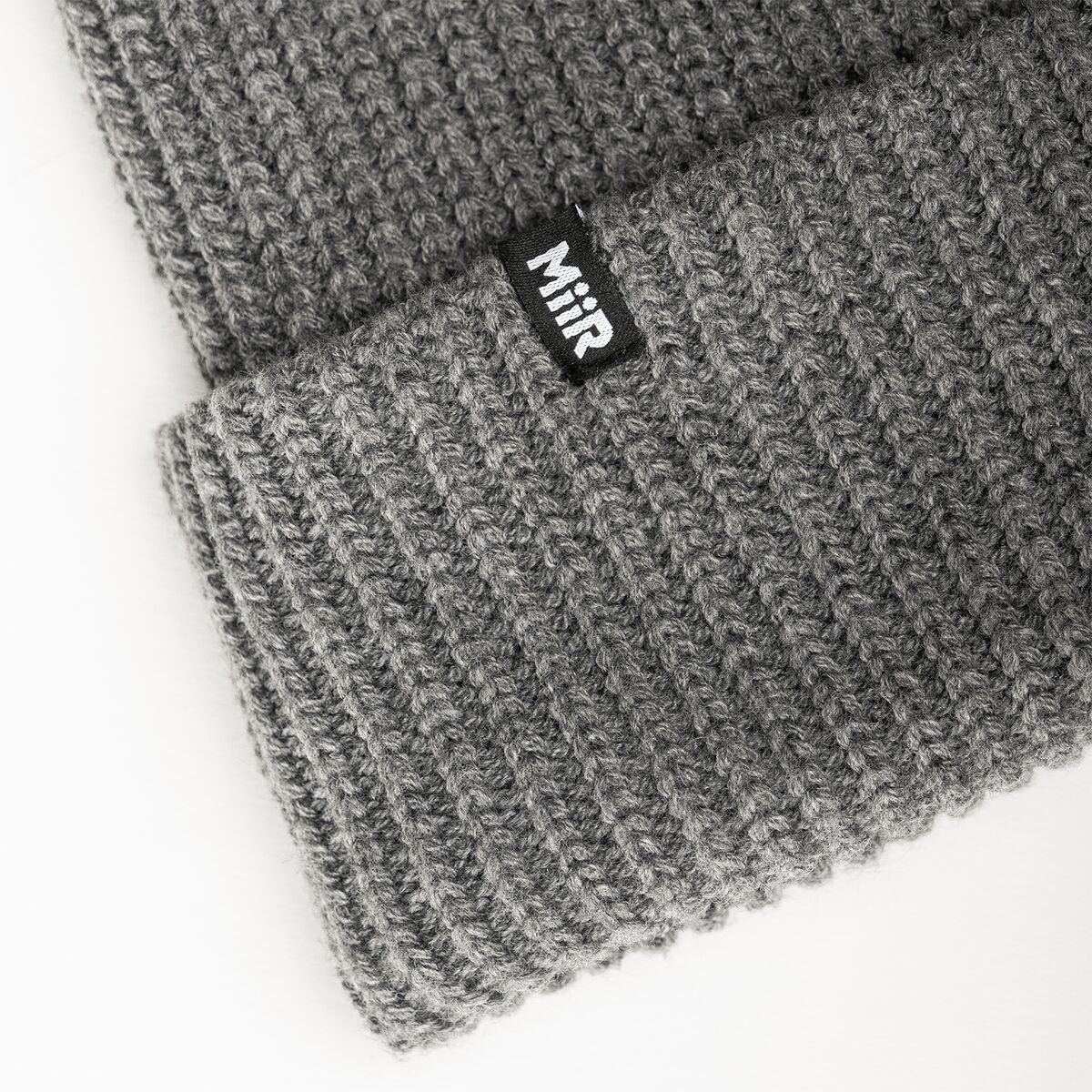 recycled-poly-rib-beanie-s9 WebPDP-RecycledPolyRibBeanie_Studio_TagDetail_GrayHeather__BNE002202OS.jpg