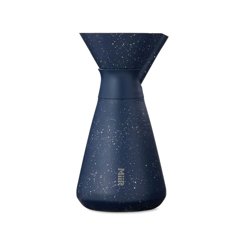 new-standard-carafe-y9 Web_PDP-33oz_New_Standard_Carafe_Tidal_Blue_Speckle_Studio_CAR1SVOS225__Front.jpg