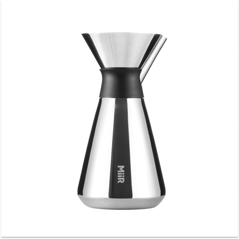 new-standard-carafe-y9 Web_PDP-Polished_Stainless_Carafe_33oz_SS_Studio_X2_07182024_Front_CAR1SVOS005_1.jpg