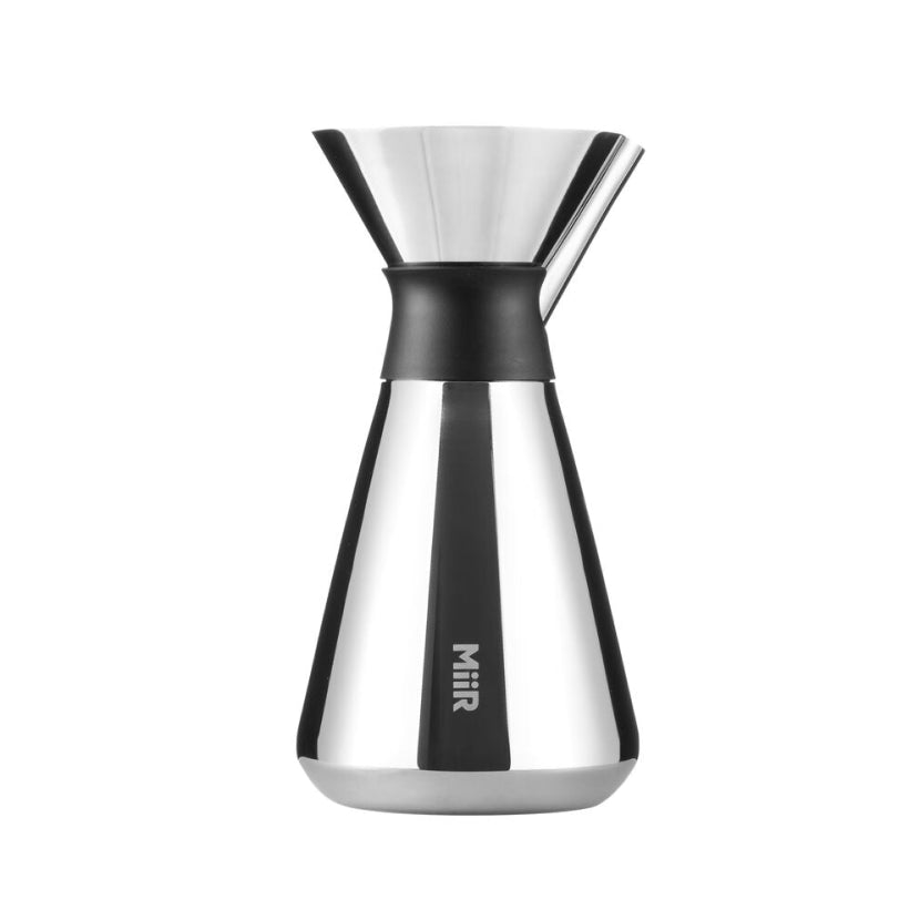new-standard-carafe-y9 Web_PDP-Polished_Stainless_Carafe_33oz_SS_Studio_X2_07182024_Front_CAR1SVOS005_1_2.jpg